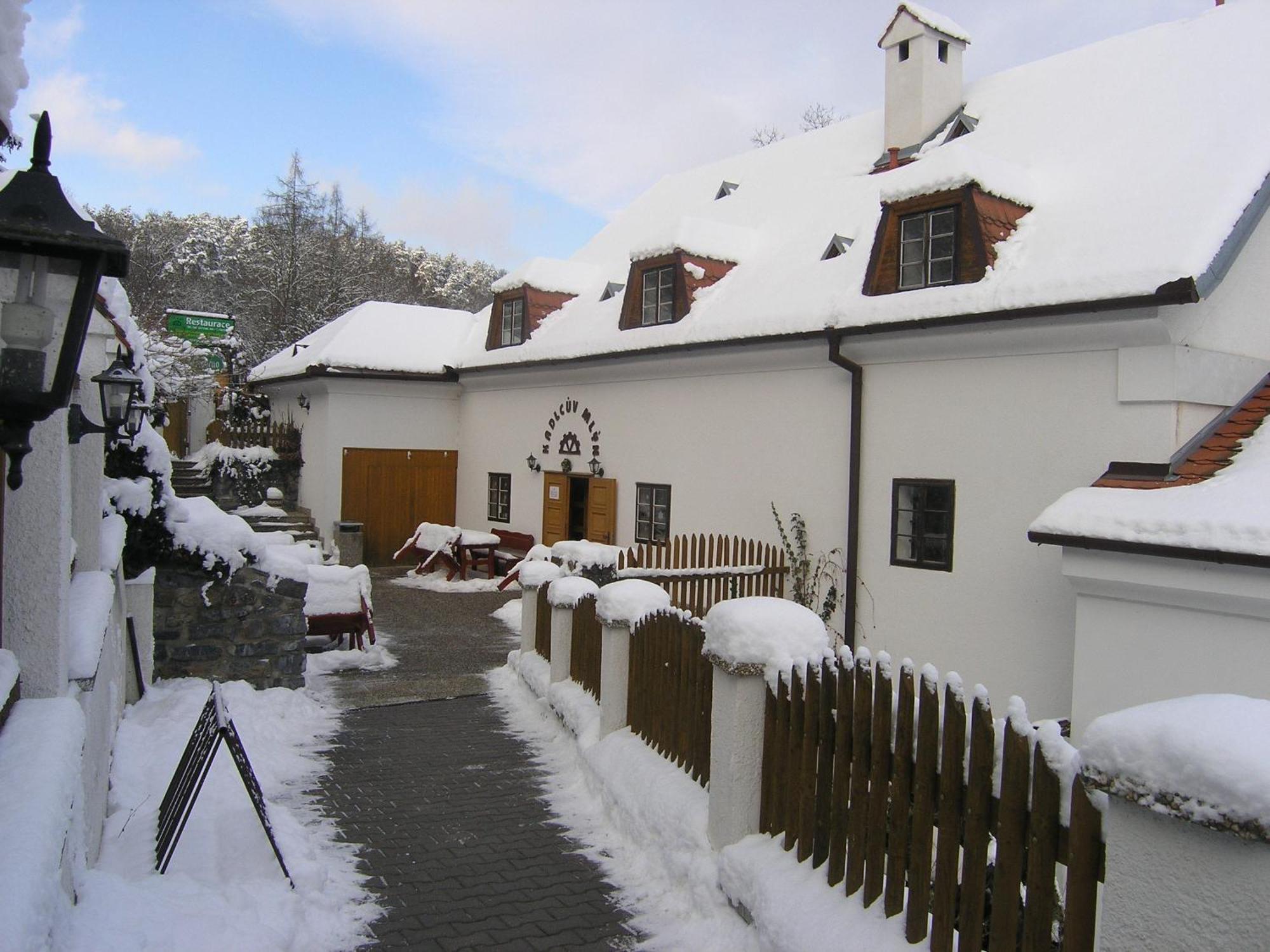 Pension Kadlcuv Mlyn Brno Exterior photo